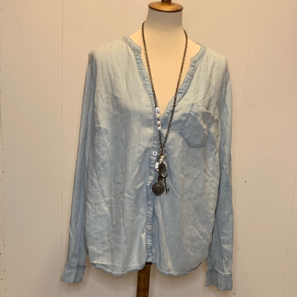 Maurice’s button down/lace denim top plus size 1